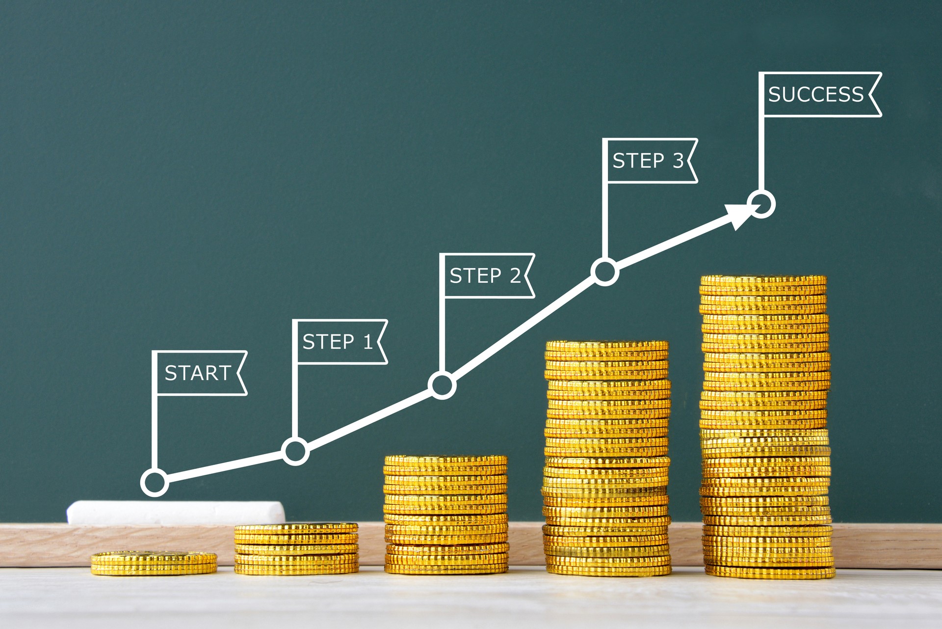 Money gradually piled highly and precess from start to goal